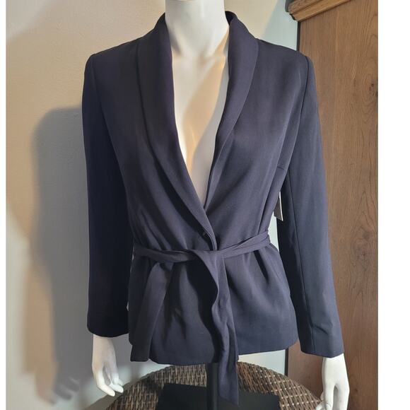 Hillard & Hanson Jackets & Blazers - NWT HILLARD & HANSON Womens Black Belted Blazer 4 Single Button Removable Sash